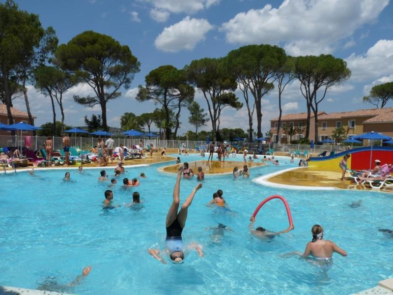 Maison Climatisee Avec Piscine Chauffee カルヴィッソン エクステリア 写真