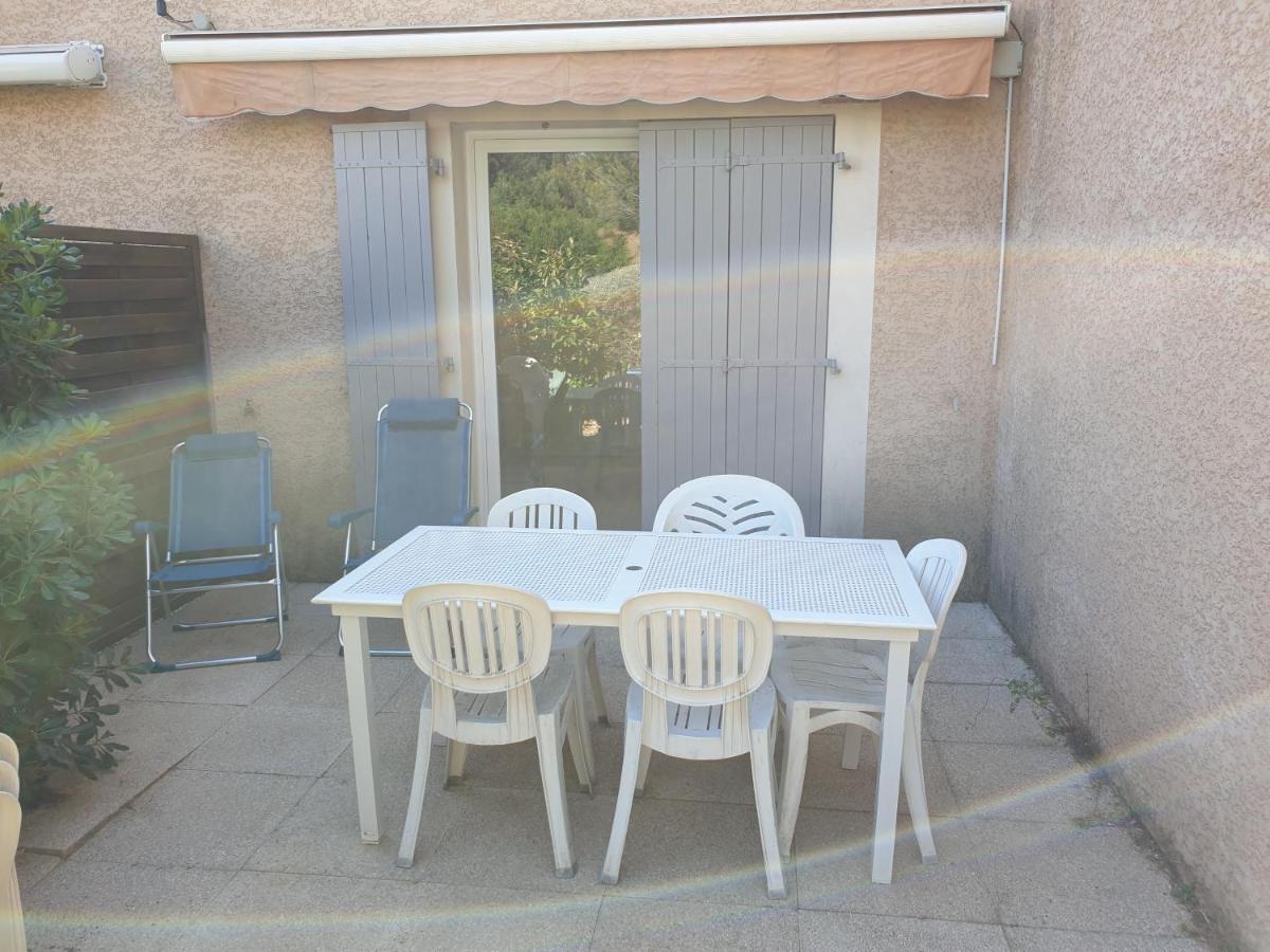 Maison Climatisee Avec Piscine Chauffee カルヴィッソン エクステリア 写真